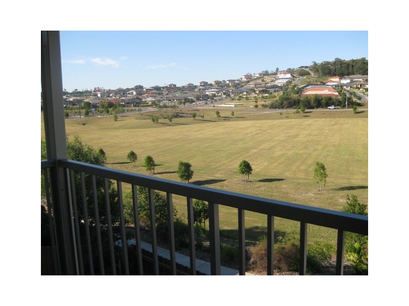 Pacific Pines QLD 4211