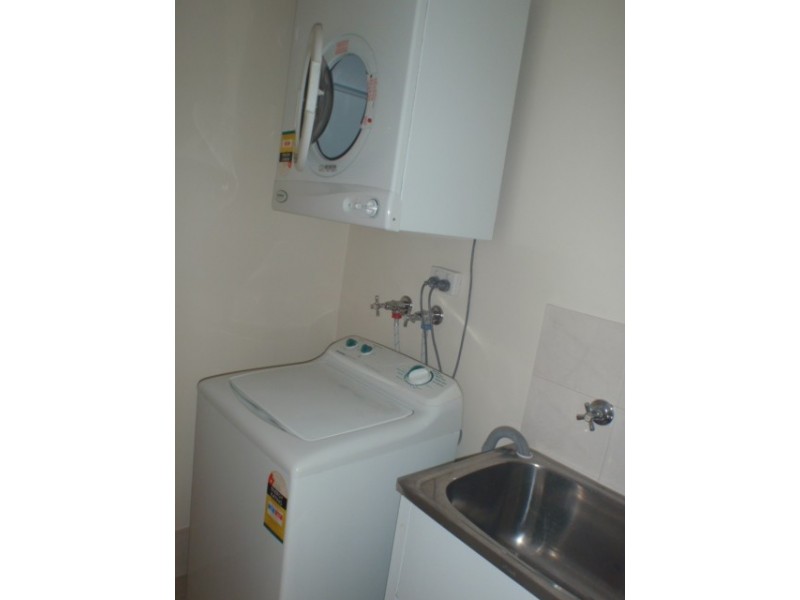 321 Main Street, Kangaroo Point QLD 4169