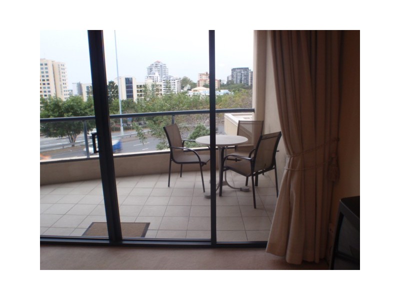 321 Main Street, Kangaroo Point QLD 4169