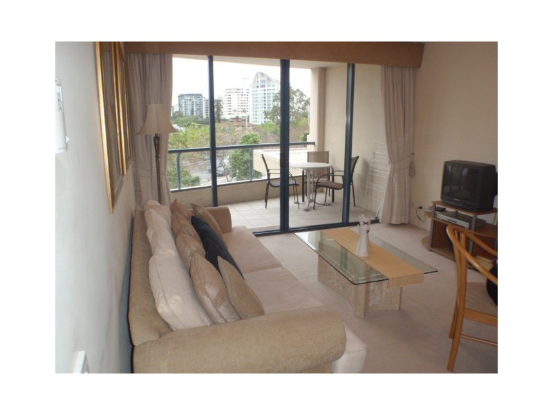 321 Main Street, Kangaroo Point QLD 4169