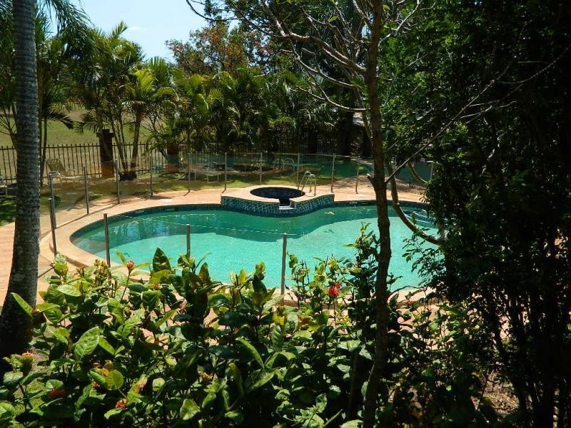 Paradise Waters QLD 4217