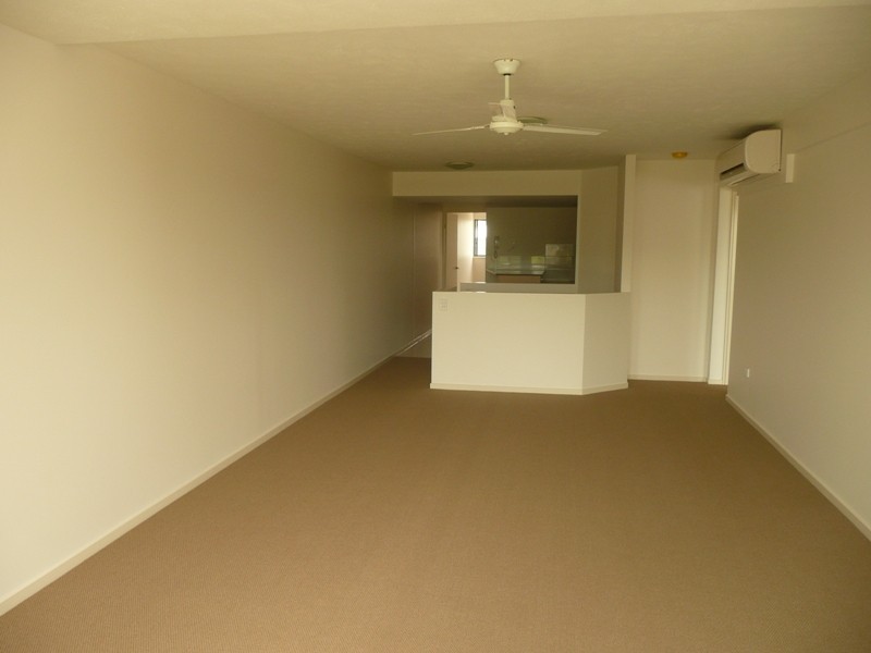 26/10 Grand Parade, Kawana Island QLD 4575