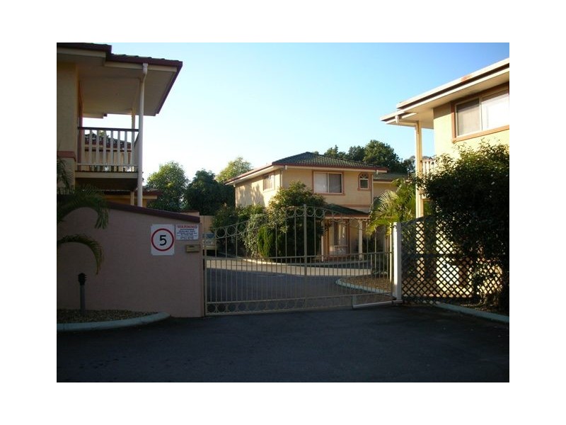 8/126 Klumpp Road, Mount Gravatt QLD 4122