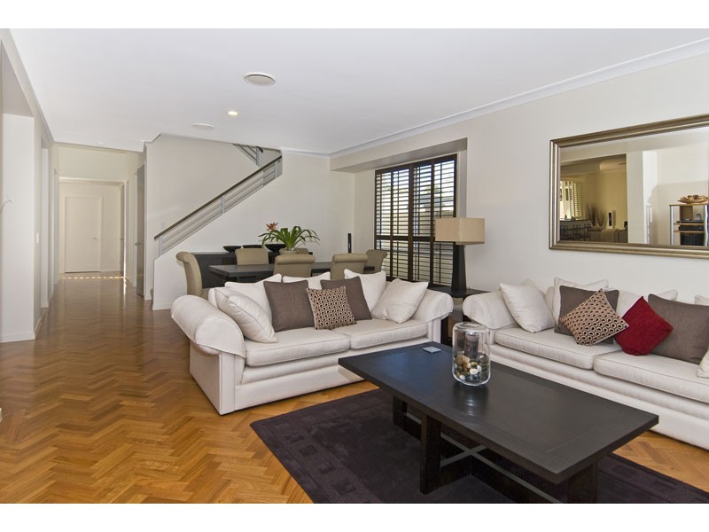 192/5 Easthill Drive,, Robina QLD 4226