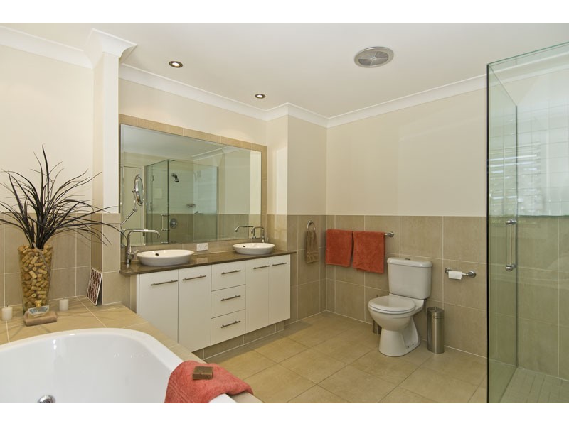 192/5 Easthill Drive,, Robina QLD 4226