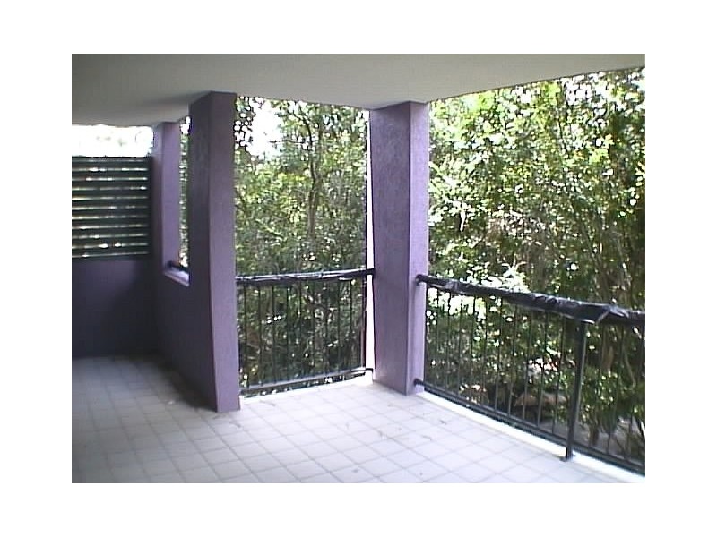 02/7 Landsborough Terrace,, Toowong QLD 4066