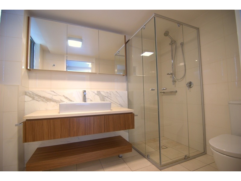 45 Deakin Street, Kangaroo Point QLD 4169