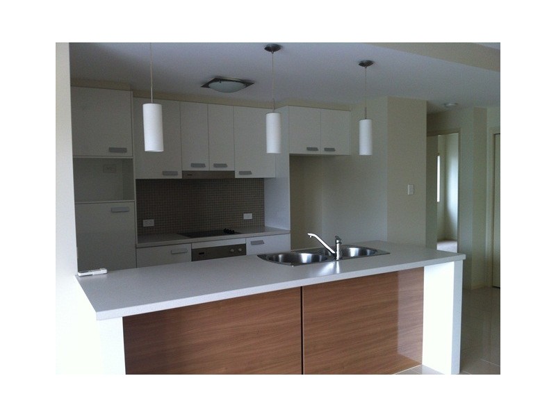 8/1 Sydney Street, Redcliffe QLD 4020