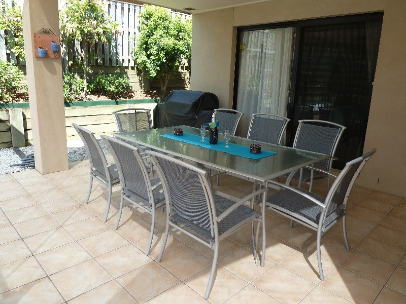 4 Mulgrave Crescent, Varsity Lakes QLD 4227