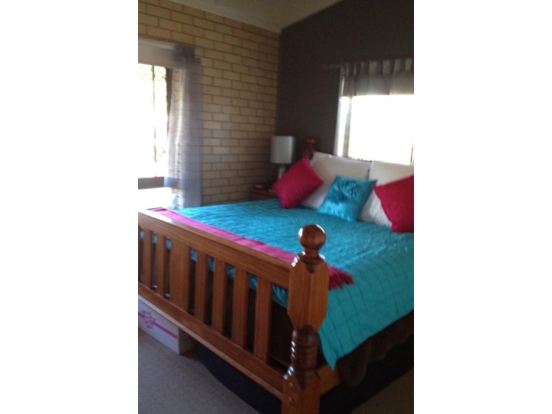 10 Jamie Grove, Springwood QLD 4127