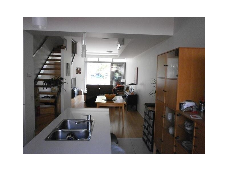 05/20 Anthony Street, West End QLD 4101