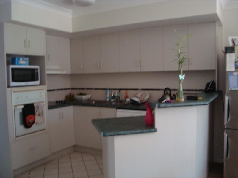 74/9 Santa Cruz Blvd, Clear Island Waters QLD 4226