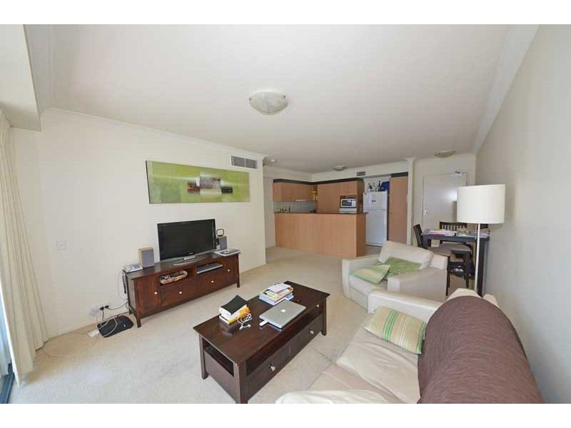 13/45 Deakin Street, Kangaroo Point QLD 4169