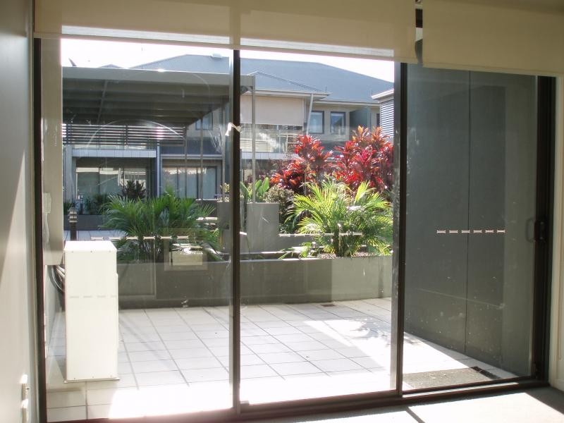 45 Bundall Rd, Surfers Paradise QLD 4217