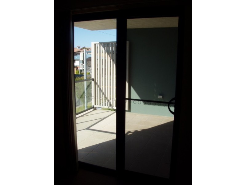 7/24-26 Parker Street, Labrador QLD 4215