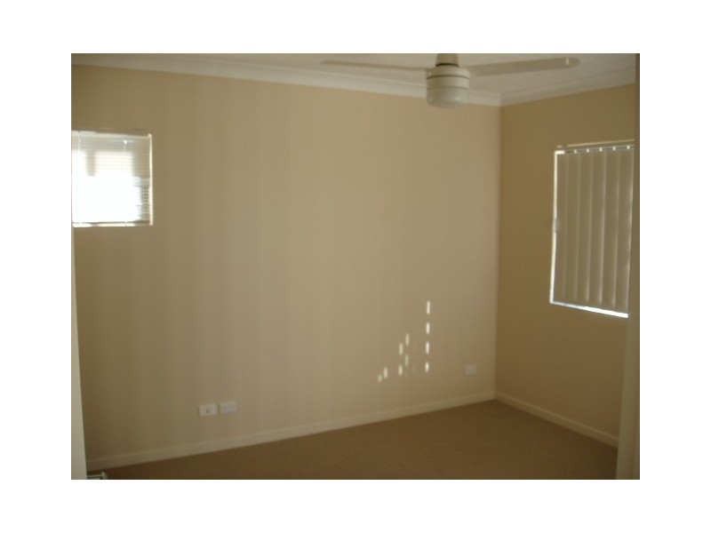 7/24-26 Parker Street, Labrador QLD 4215