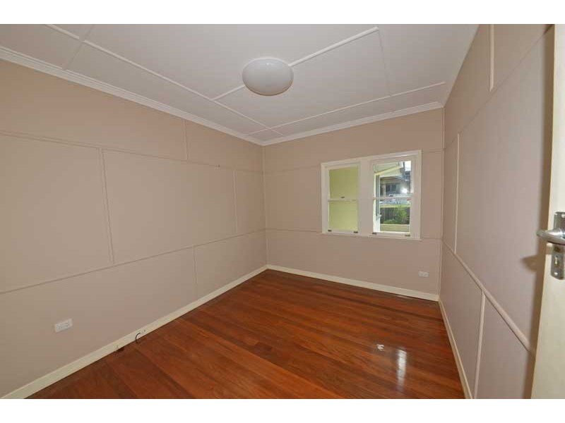 134 Mayfield Rd, Carina QLD 4152