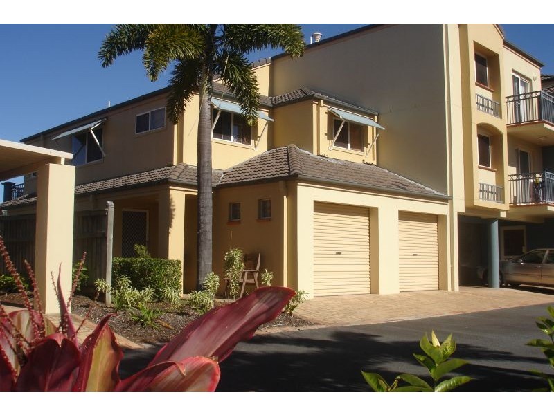 85/88-98 Limetree Parade,, Runaway Bay QLD 4216