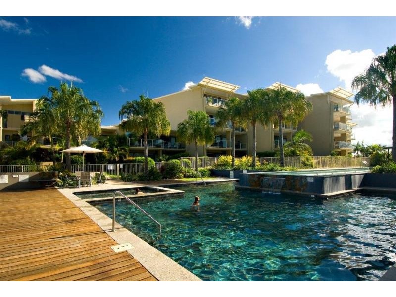 20/1 Grenada Way, Kawana Island QLD 4575