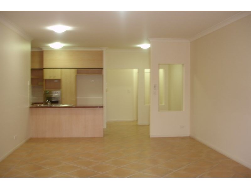 82/88-98 Limetree Parade,, Runaway Bay QLD 4216