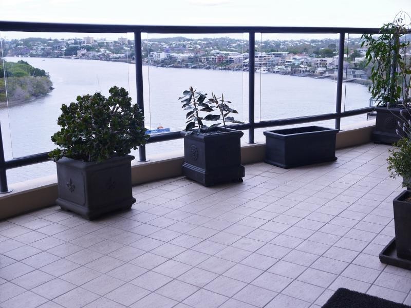 17/76 Thorn Street,, Kangaroo Point QLD 4169