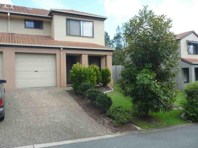 1/13 Hervey St, Pacific Pines QLD 4211