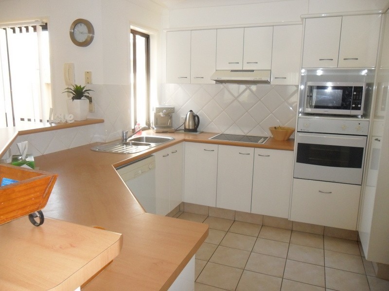 12/31 Langport Parade, Mudgeeraba QLD 4213