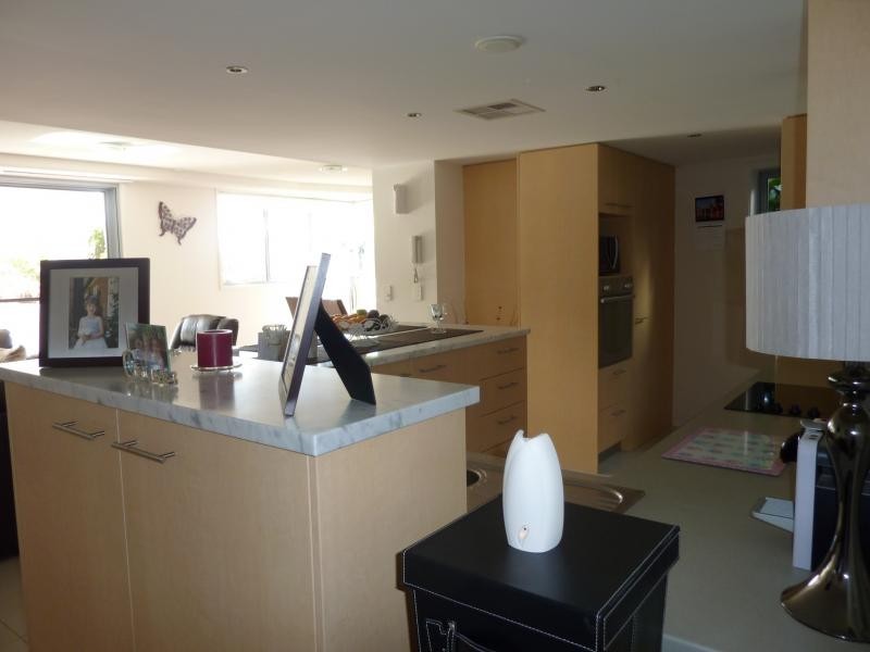 51 Grand Parade, Kawana Island QLD 4575