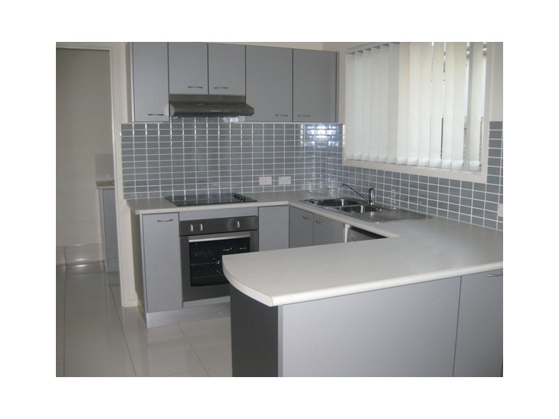 Pacific Pines QLD 4211