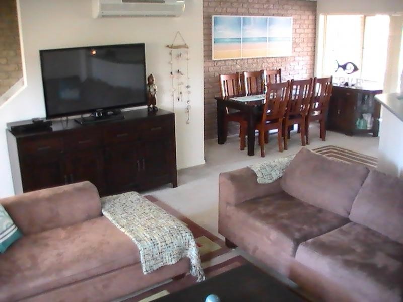 7/18 Discovery Drive, Helensvale QLD 4212