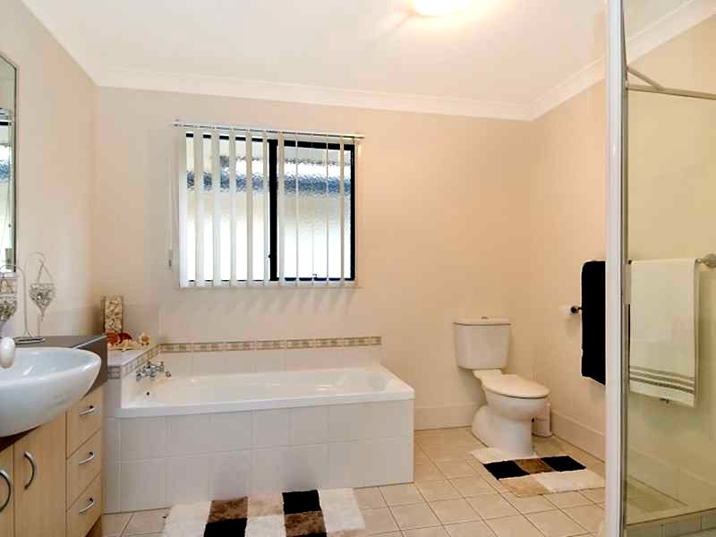 27/2 Springhill Drive, Sippy Downs QLD 4556