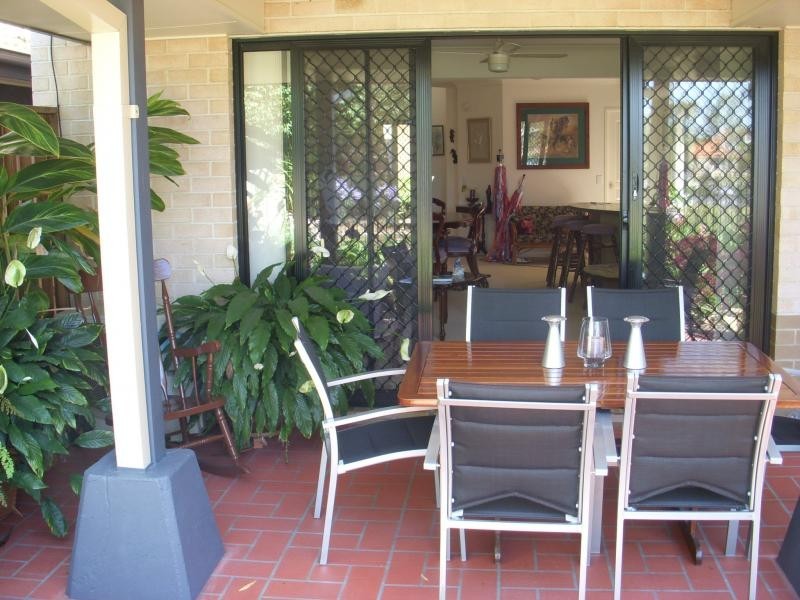 27/2 Springhill Drive, Sippy Downs QLD 4556