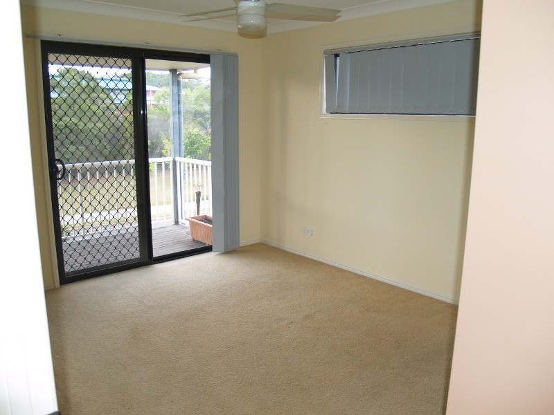 Pacific Pines QLD 4211