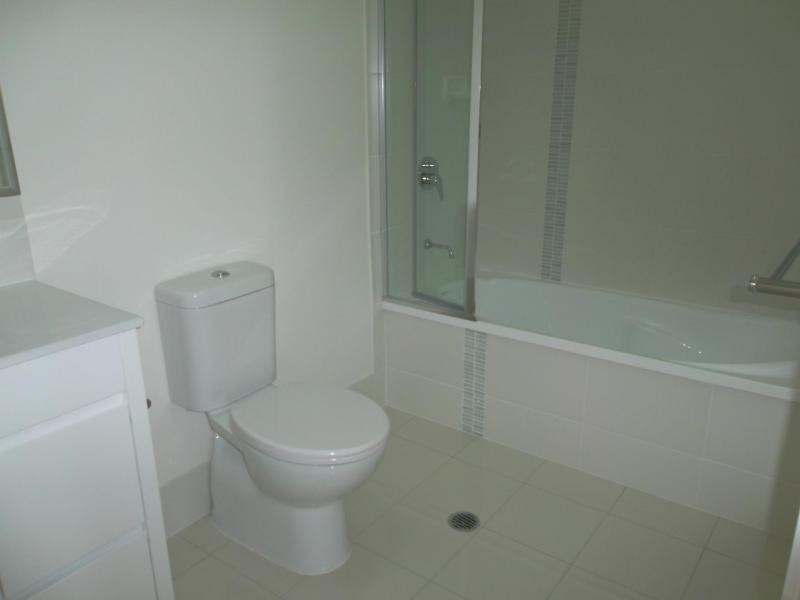 2 Photinia Crescent, Mountain Creek QLD 4557