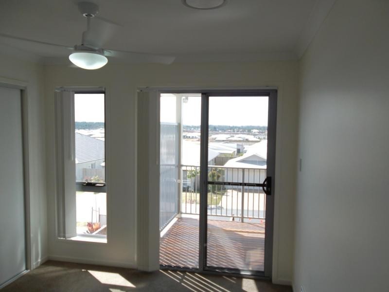 2 Photinia Crescent, Mountain Creek QLD 4557