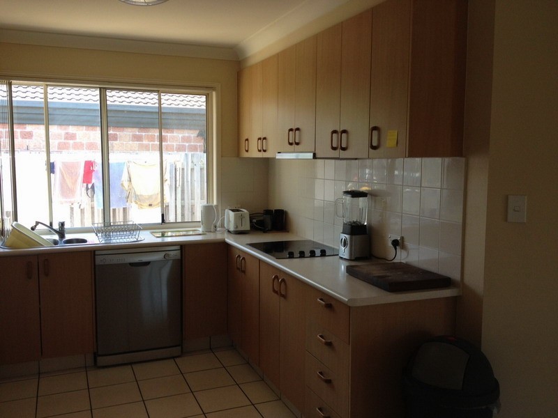 23 Tracey Cres, Varsity Lakes QLD 4227