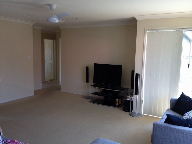 23 Tracey Cres, Varsity Lakes QLD 4227