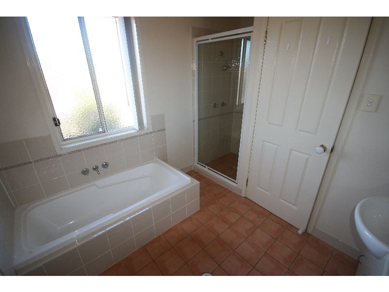 13/27 Camille Crescent, Wynnum West QLD 4178