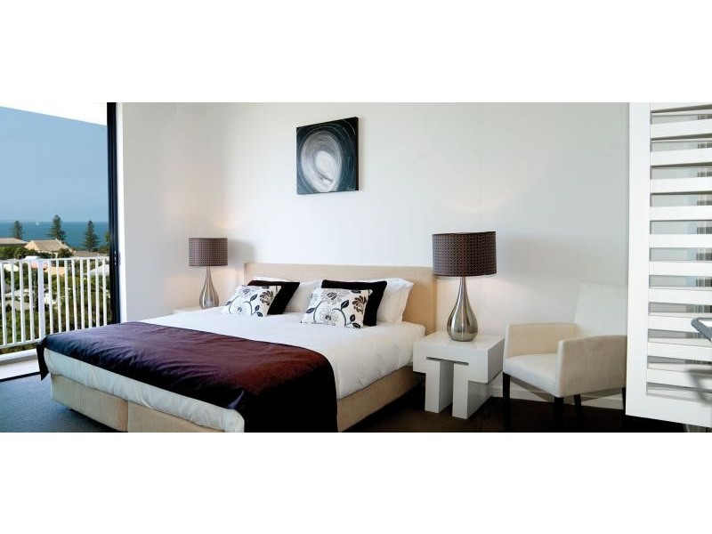 501/25 Dix Street, Redcliffe QLD 4020