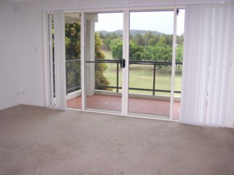 186/5 Easthill Drive,, Robina QLD 4226