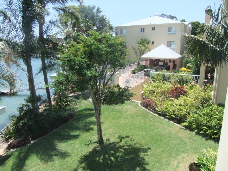 11-19 Taylor Street, Biggera Waters QLD 4216