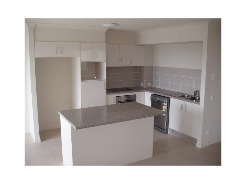 15/5 Faculty Cressent, Mudgeeraba QLD 4213