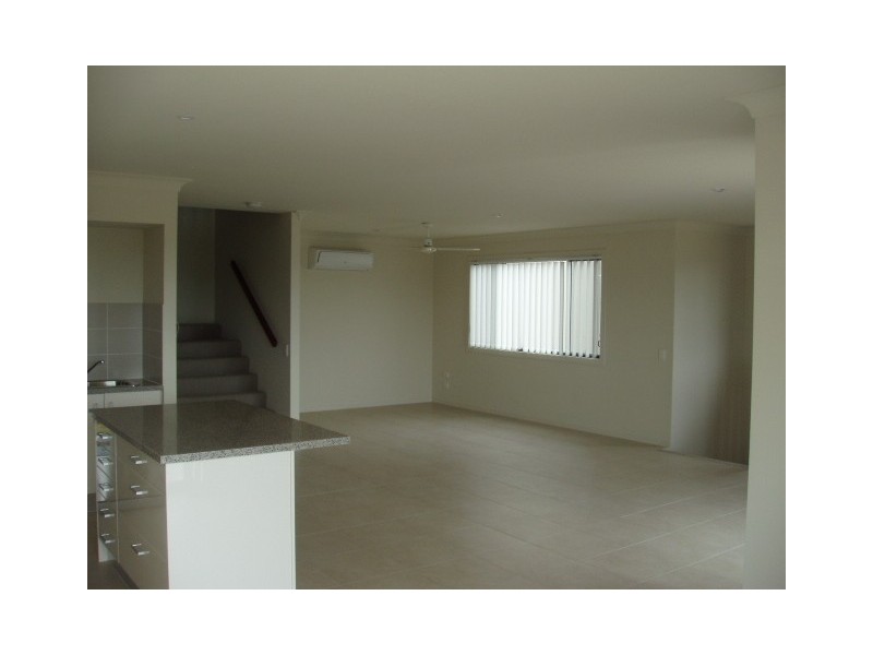 15/5 Faculty Cressent, Mudgeeraba QLD 4213