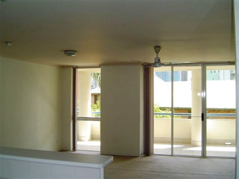 57 Lambert Street, Kangaroo Point QLD 4169