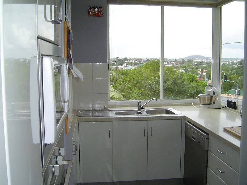 57 Lambert Street, Kangaroo Point QLD 4169