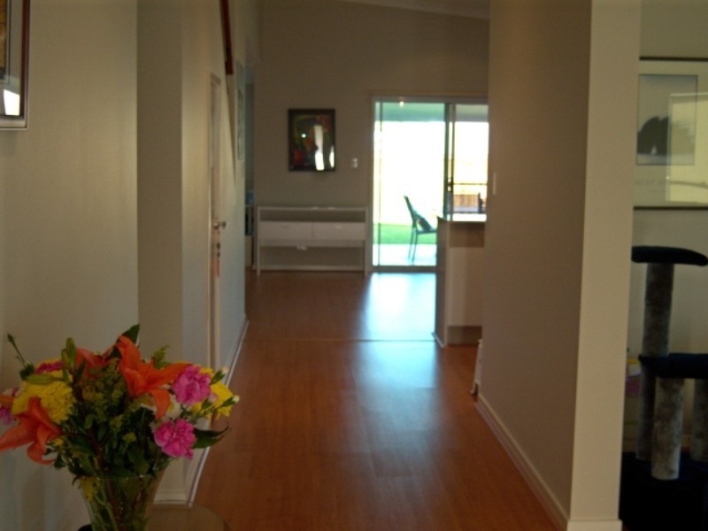 64 Red Gum Crescent, Wakerley QLD 4154