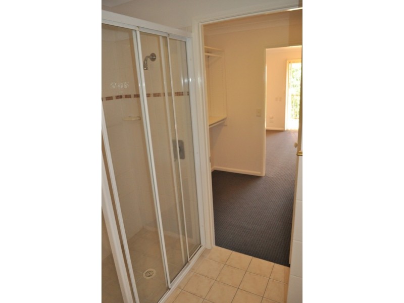 4/480 Christine Avenue, Robina QLD 4226