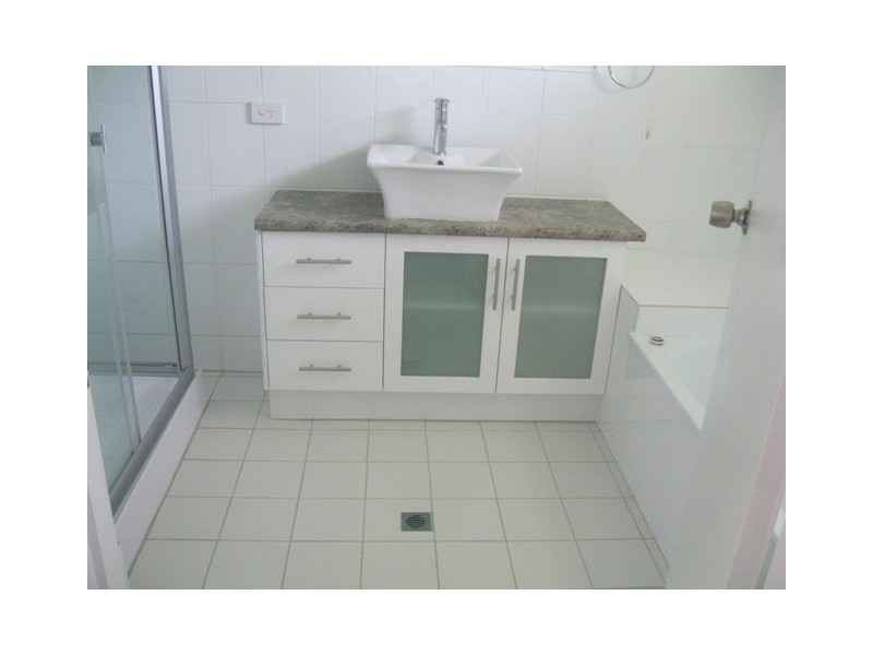 70/33-67 Edmund Rice Drive,, Southport QLD 4215