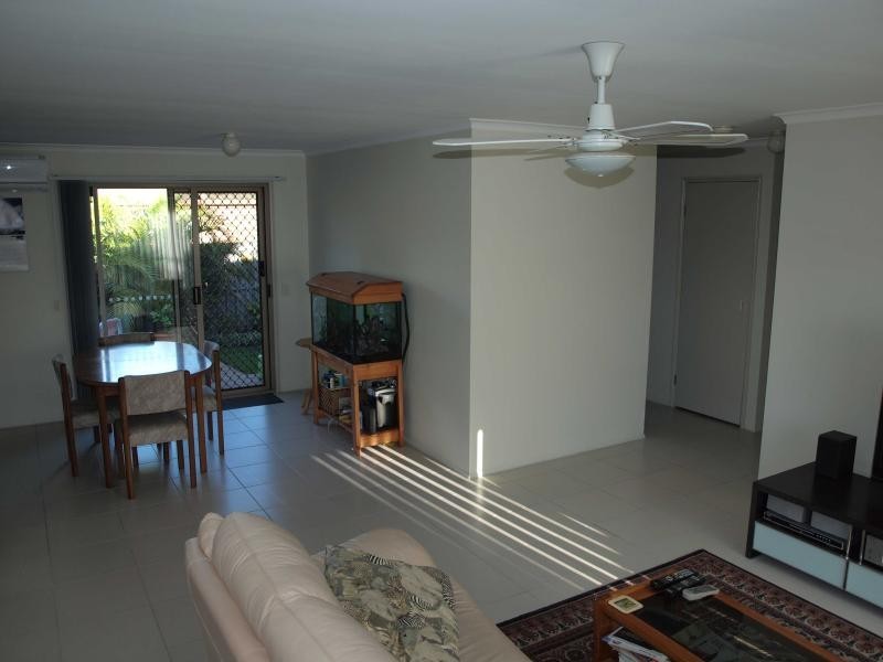 20/1 Golden Palms Court, Ashmore QLD 4214