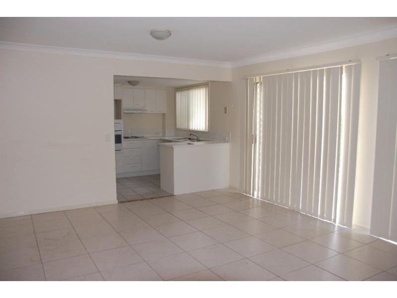 3 Arundel Drive,, Arundel QLD 4214